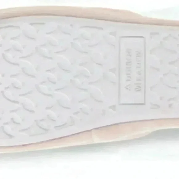 SOLD Pajamagram Addison Meadow Heart Slippers - Picture 4 of 5